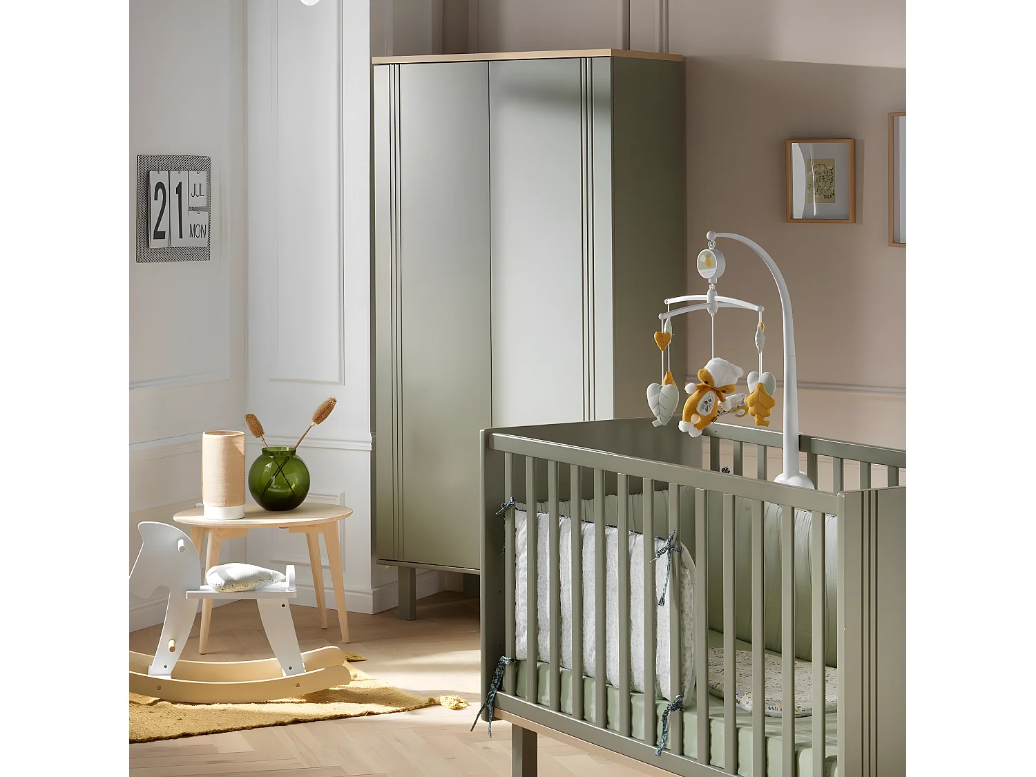 Lit bébé 60x120 et armoire Eléonore - Kaki