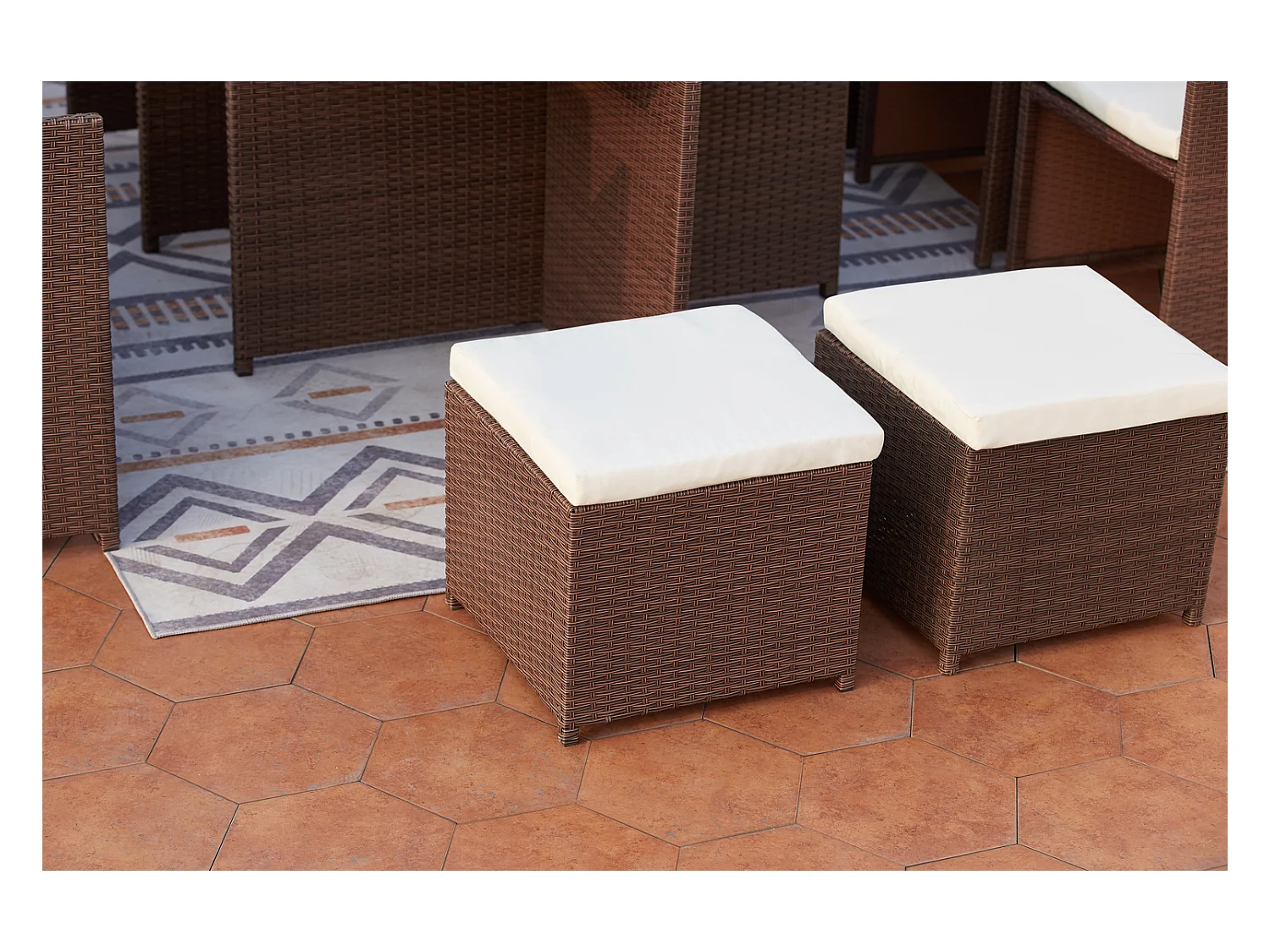 Salotto da giardino a incasso 12 posti resina intrecciata castagna/bianco MONACO