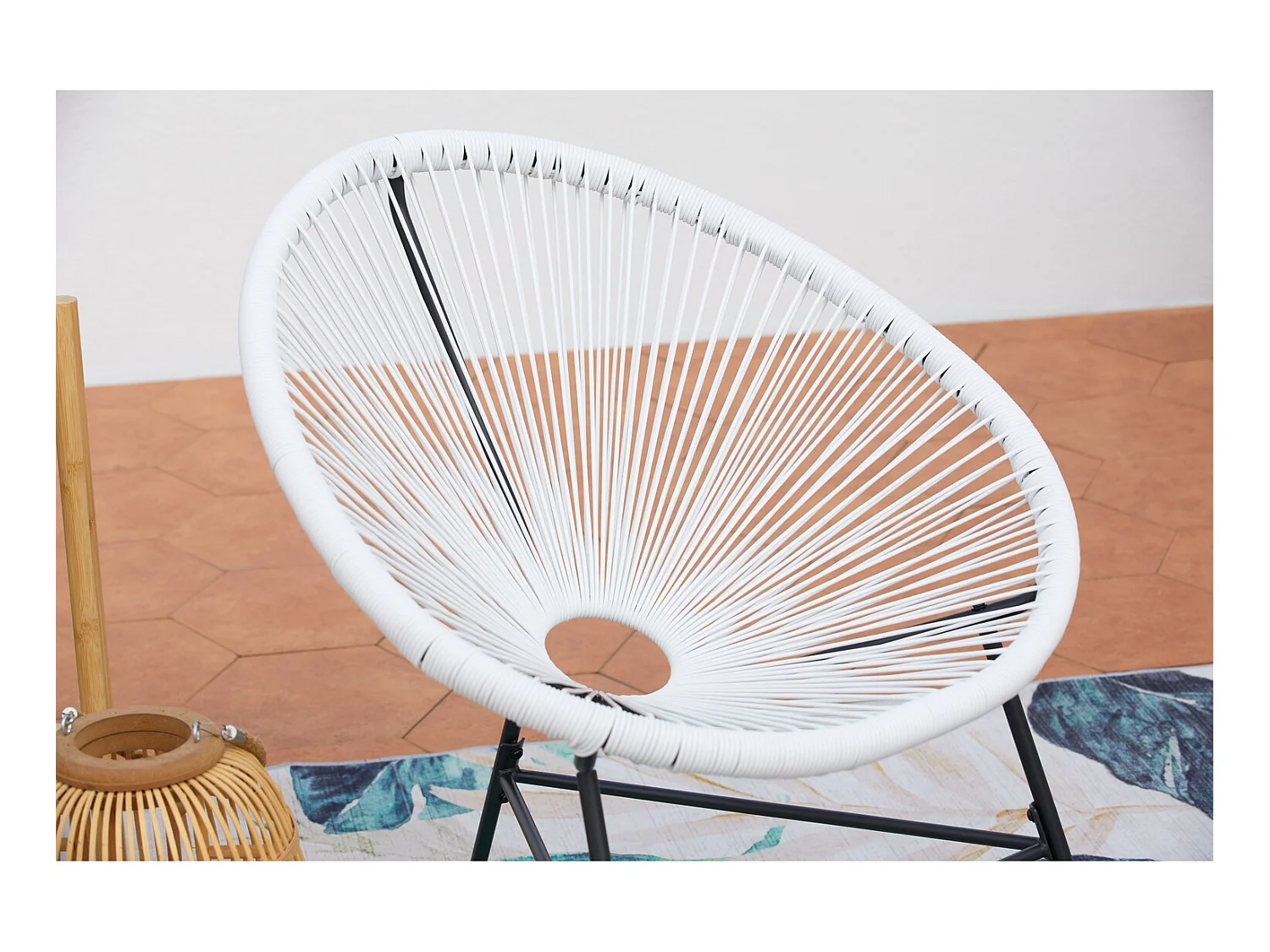 Juego de 2 sillones huevo + mesa de centro blanco ACAPULCO