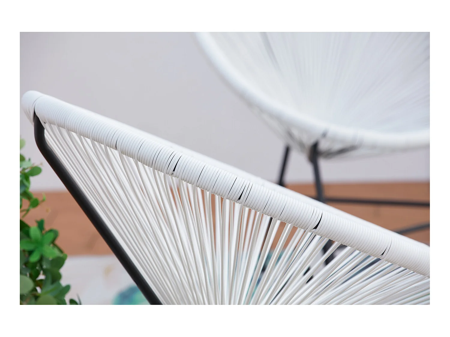 Juego de 2 sillones huevo + mesa de centro blanco ACAPULCO