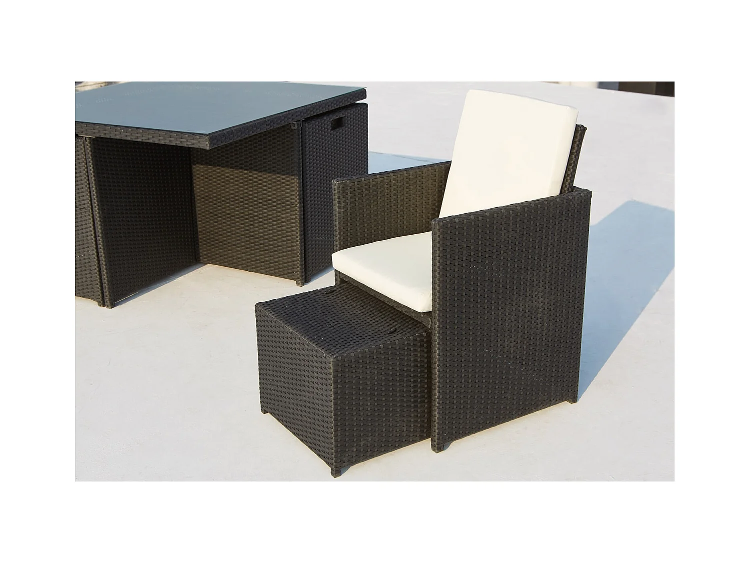 Salotto da giardino a incasso 8 posti resina intrecciata bianco/nero MONACO
