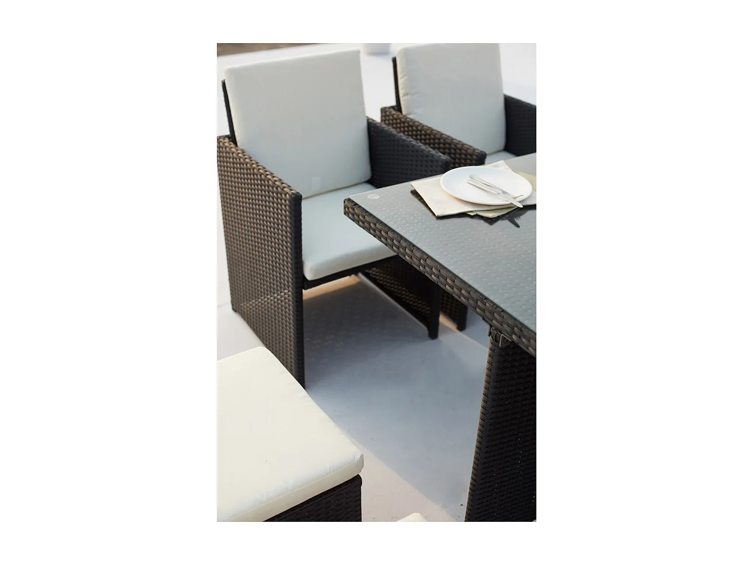 Salotto da giardino a incasso 8 posti resina intrecciata bianco/nero MONACO