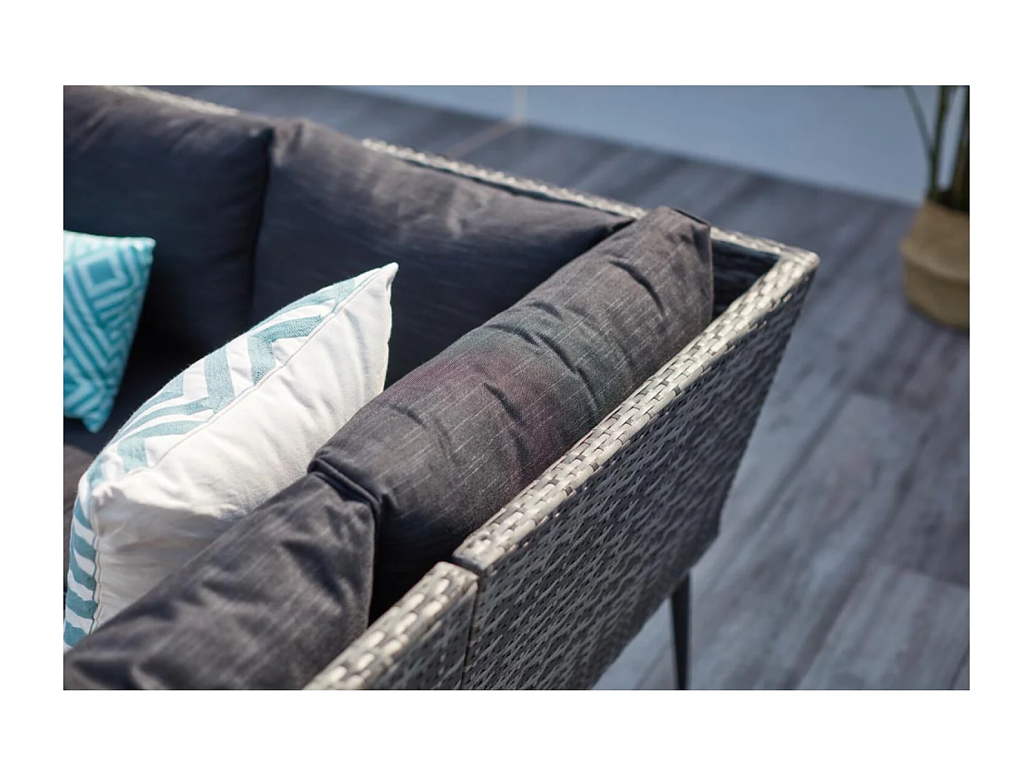 Salon de jardin 9 places en résine gris BARACOA