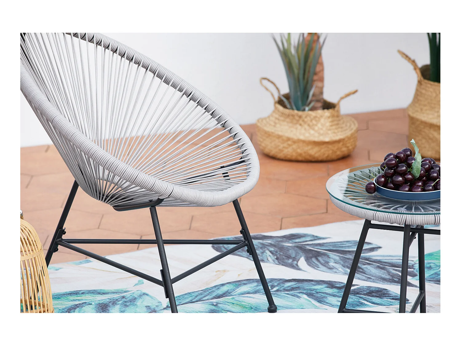 Gartenmöbel, 2 runde Sessel und hellgrauer Couchtisch ACAPULCO