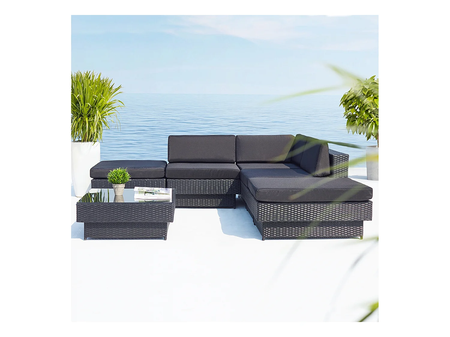 Salon de jardin d'angle 5 places en résine tressée noir AMORGOS