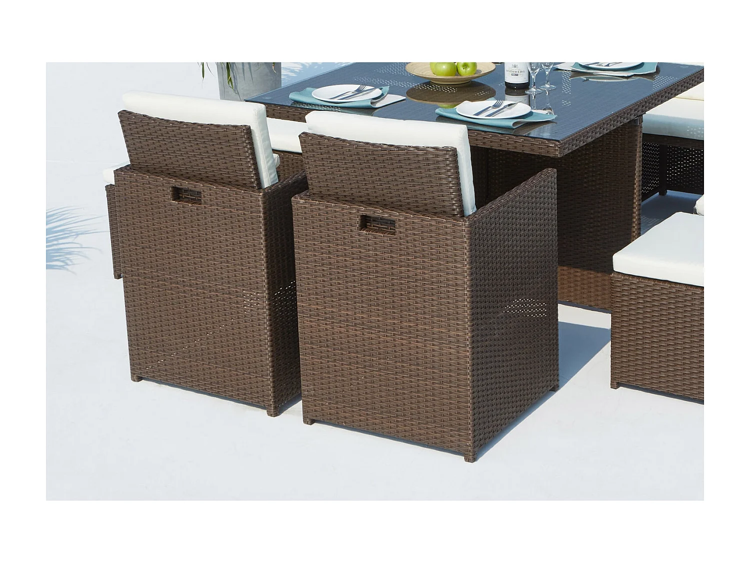 Table et chaises 8 places encastrables résine marron-blanc MONACO