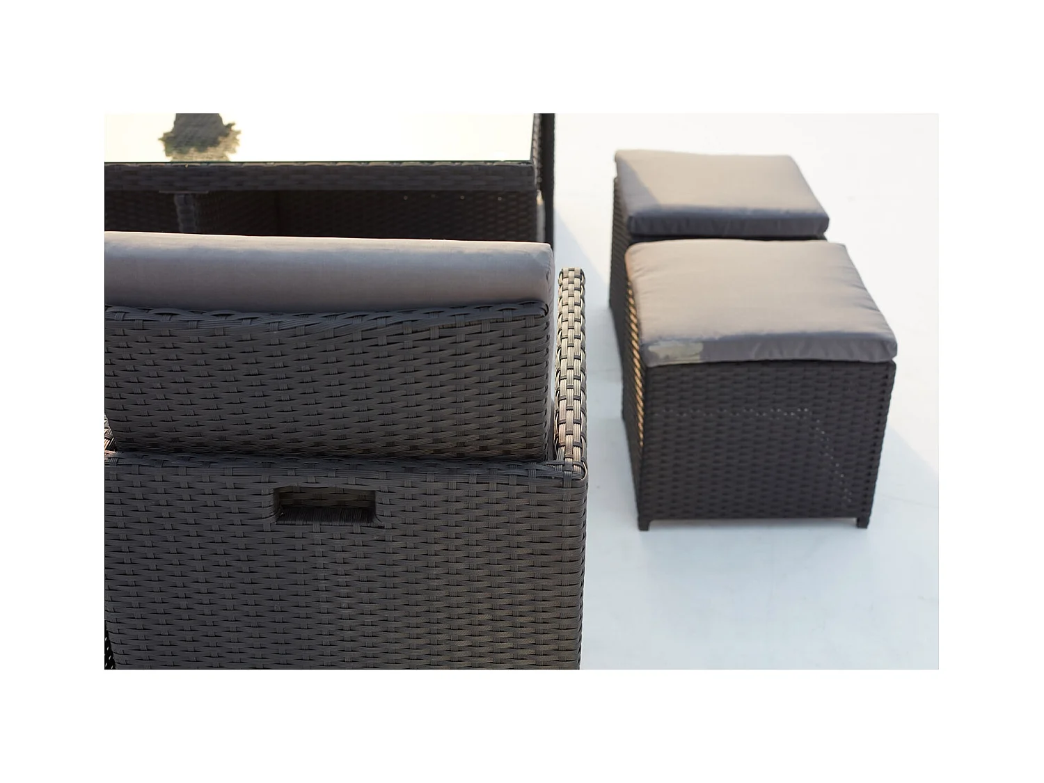 Salón de jardín encastrable 8 plazas de resina trenzada negro/gris MONACO