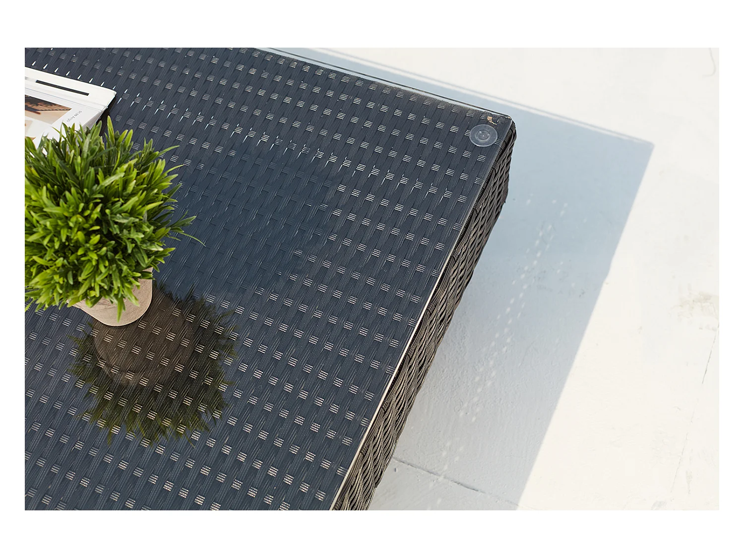 Salon de jardin d'angle 5 places en résine tressée gris AMORGOS