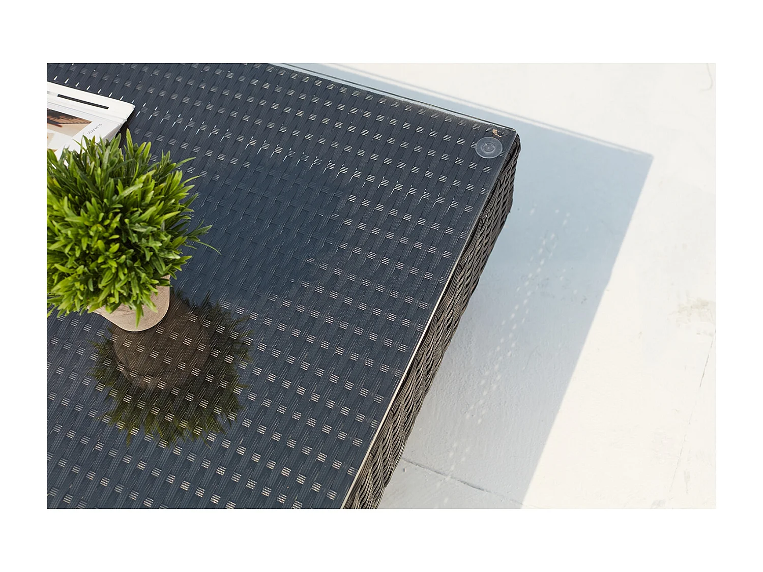 Salon de jardin d'angle 5 places en résine tressée gris AMORGOS