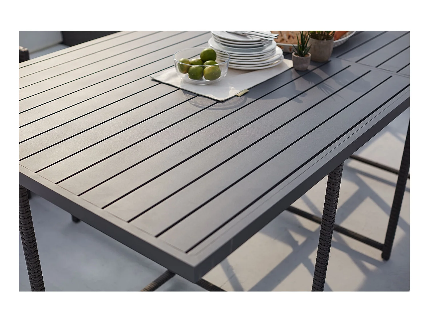 Salotto da giardino a incasso 12 posti resina intrecciata grigio/bianco SUNSET