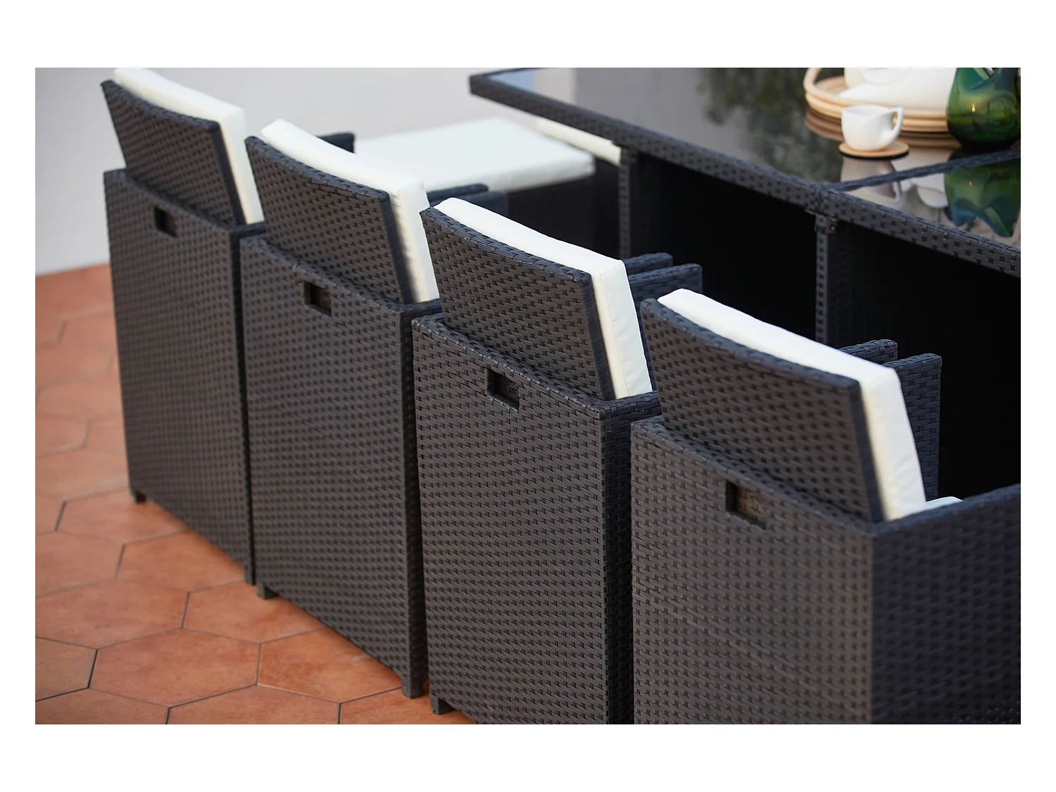 Salotto da giardino a incasso 12 posti resina intrecciata bianco/nero MONACO