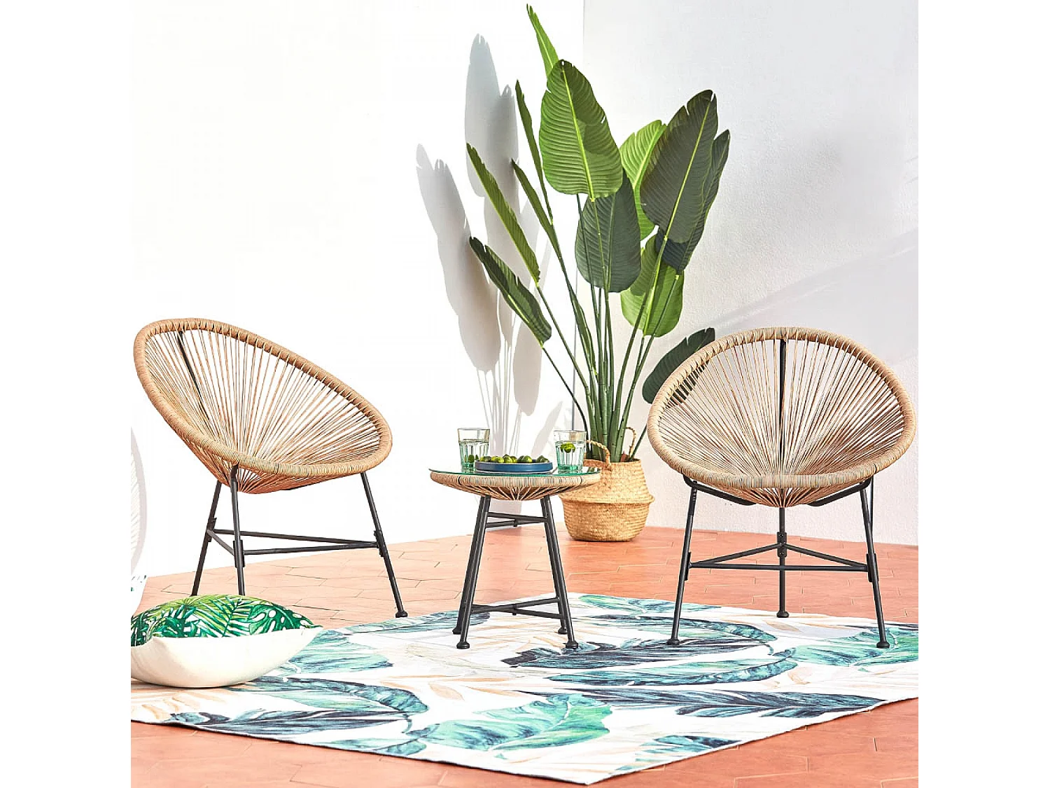 Conjunto de jardim Acapulco 2 cadeiras de ovo + mesa de centro bege