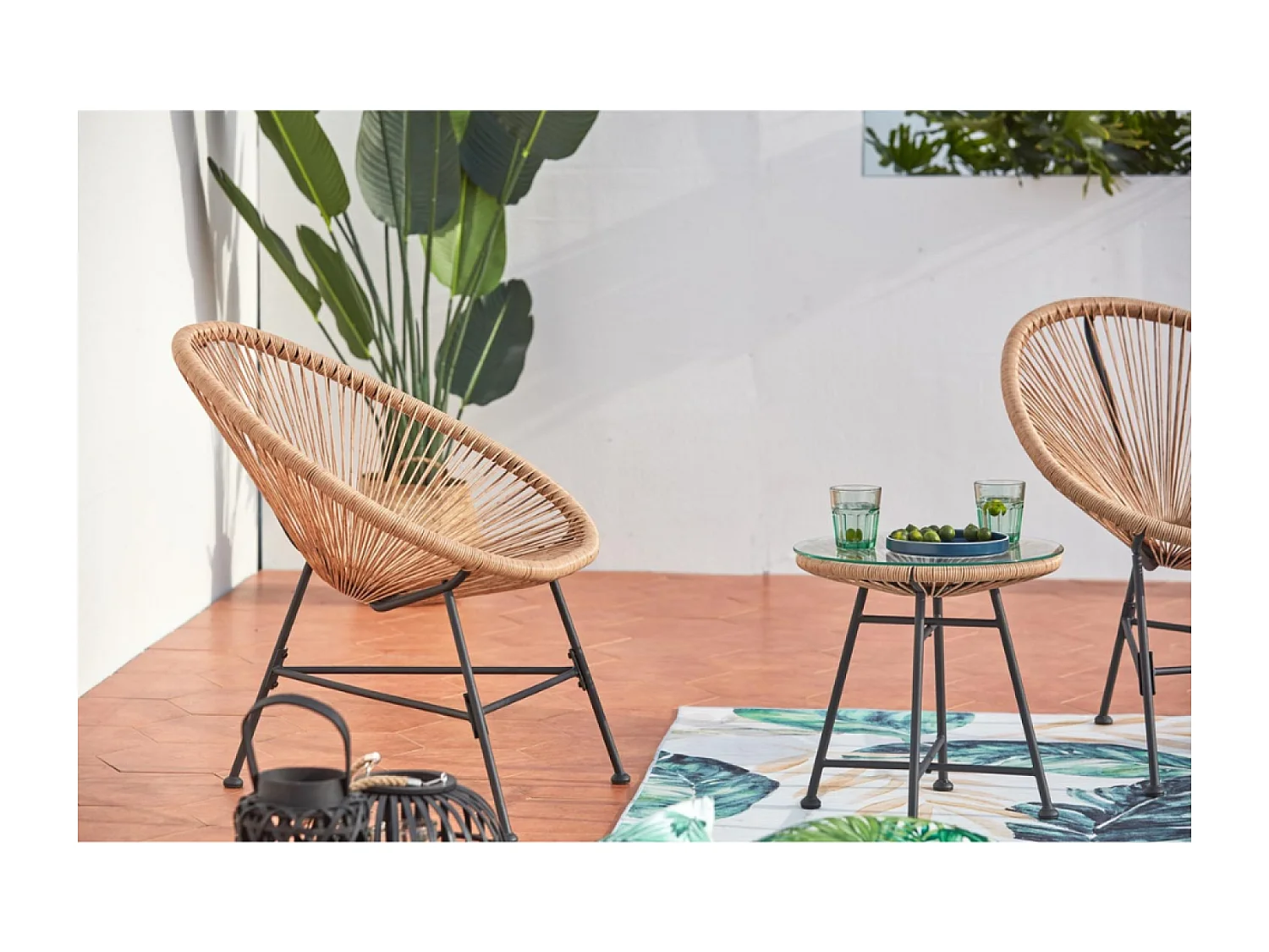 Conjunto de jardim Acapulco 2 cadeiras de ovo + mesa de centro bege