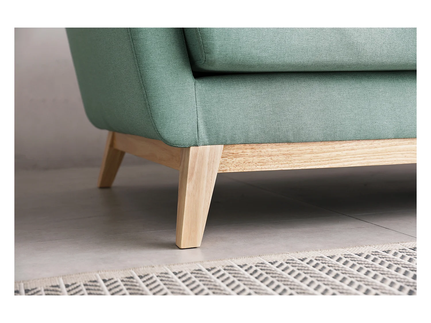 Canapé scandinave 3 places et 2 coussins en tissu vert d'eau HOGA