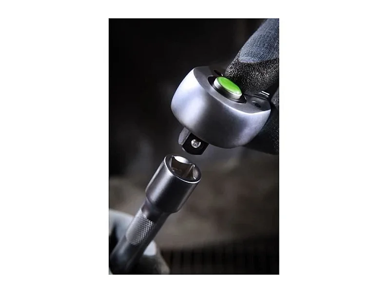 Coffret à Outils 131 Pièces Aluminium - Pince, Cutter, Clés, Tournevis, Testeur de Voltage, Scie, Douilles, Poignée à Cliquet