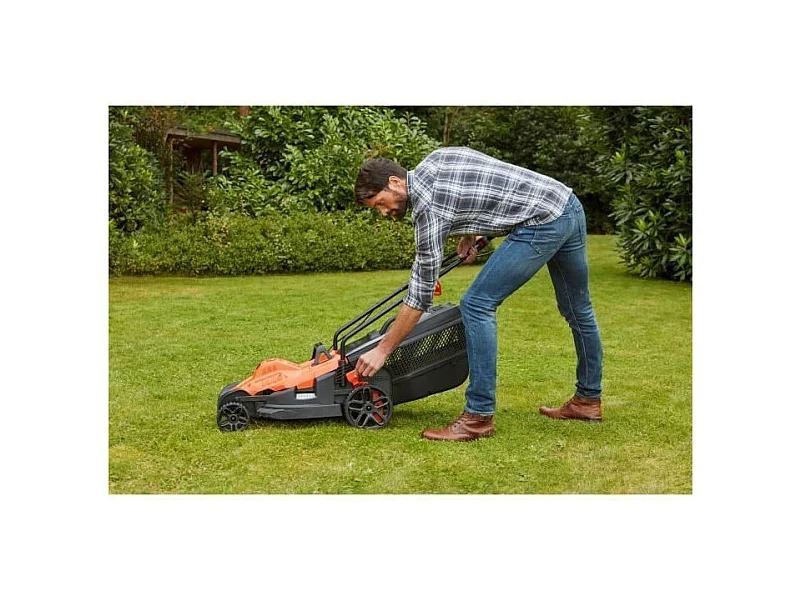 BLACK + DECKER Tondeuse  38cm 1600W - Poignee Bike BEMW471BH