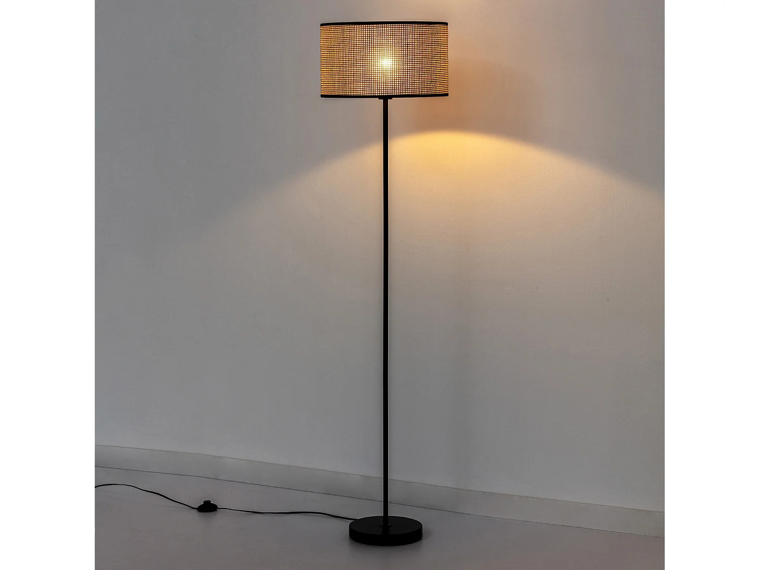 Lampadaire Kai en rotin naturel, hauteur 160 cm