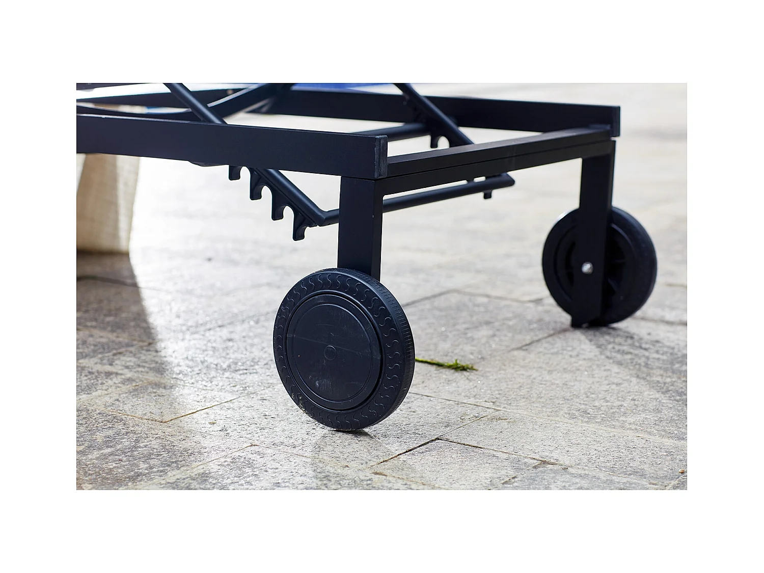 Lot de 2 transats inclinables avec roulettes en aluminium gris CUBA