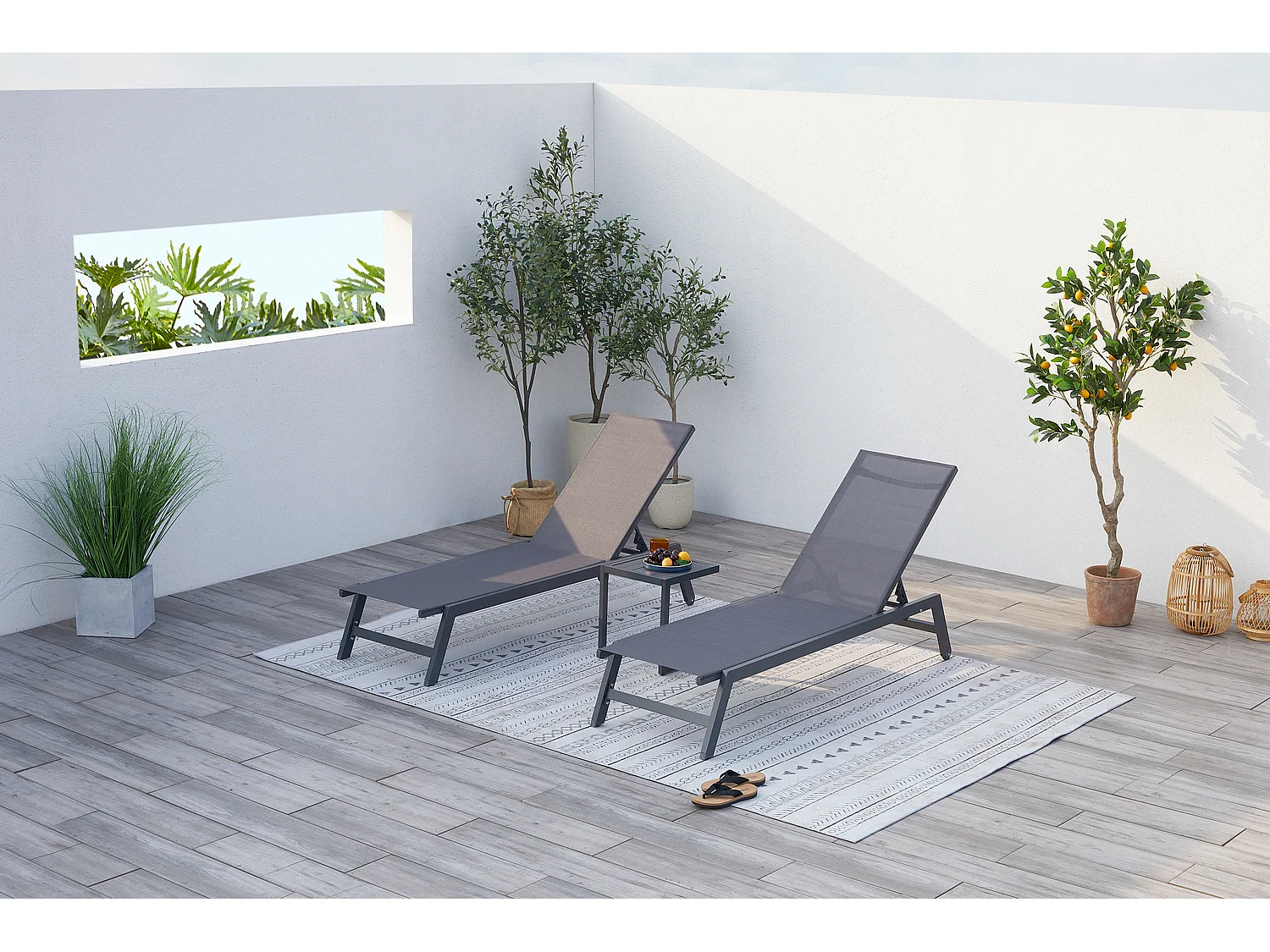 Lot de 2 transats et une table d'appoint gris et noir PRATO