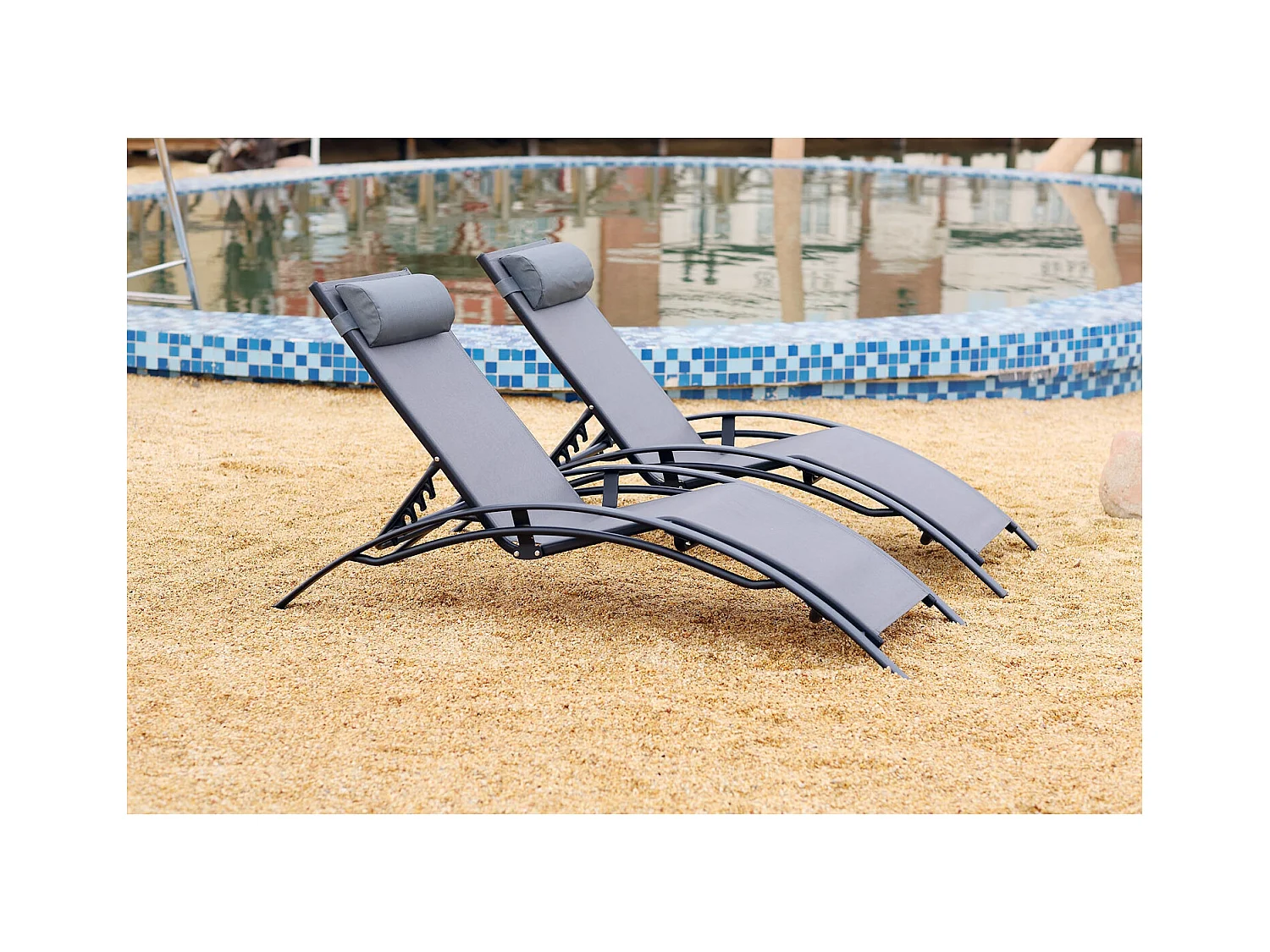 Juego de 2 tumbonas apilables y regulables gris / negro BAHIA
