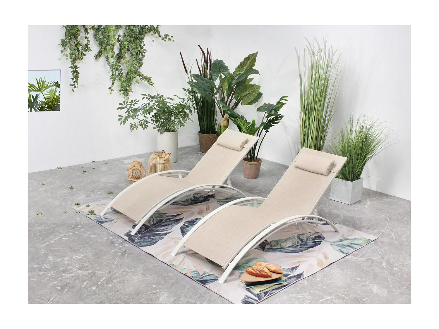 Set van 2 ligstoelen van aluminium en textilene in ecru/wit BAHIA met verstelbare rugleuning en hoofdsteun