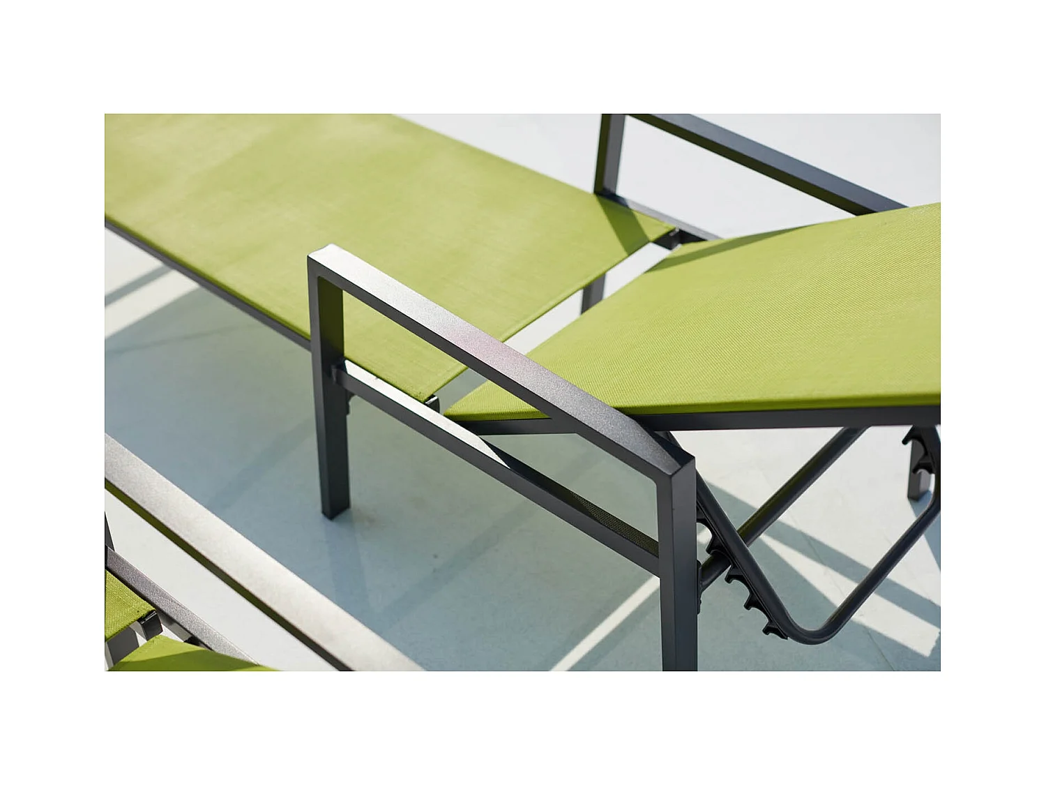 Set di 2 sdraio in alluminio grigio scuro e verde BARI