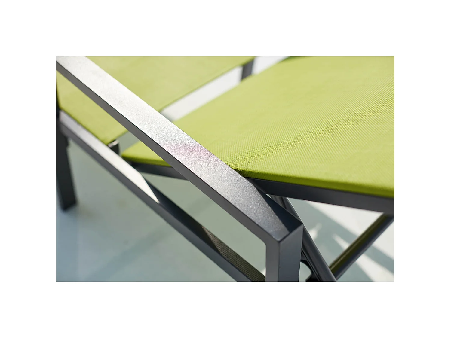 Lot de 2 transats en aluminium gris foncé et vert BARI
