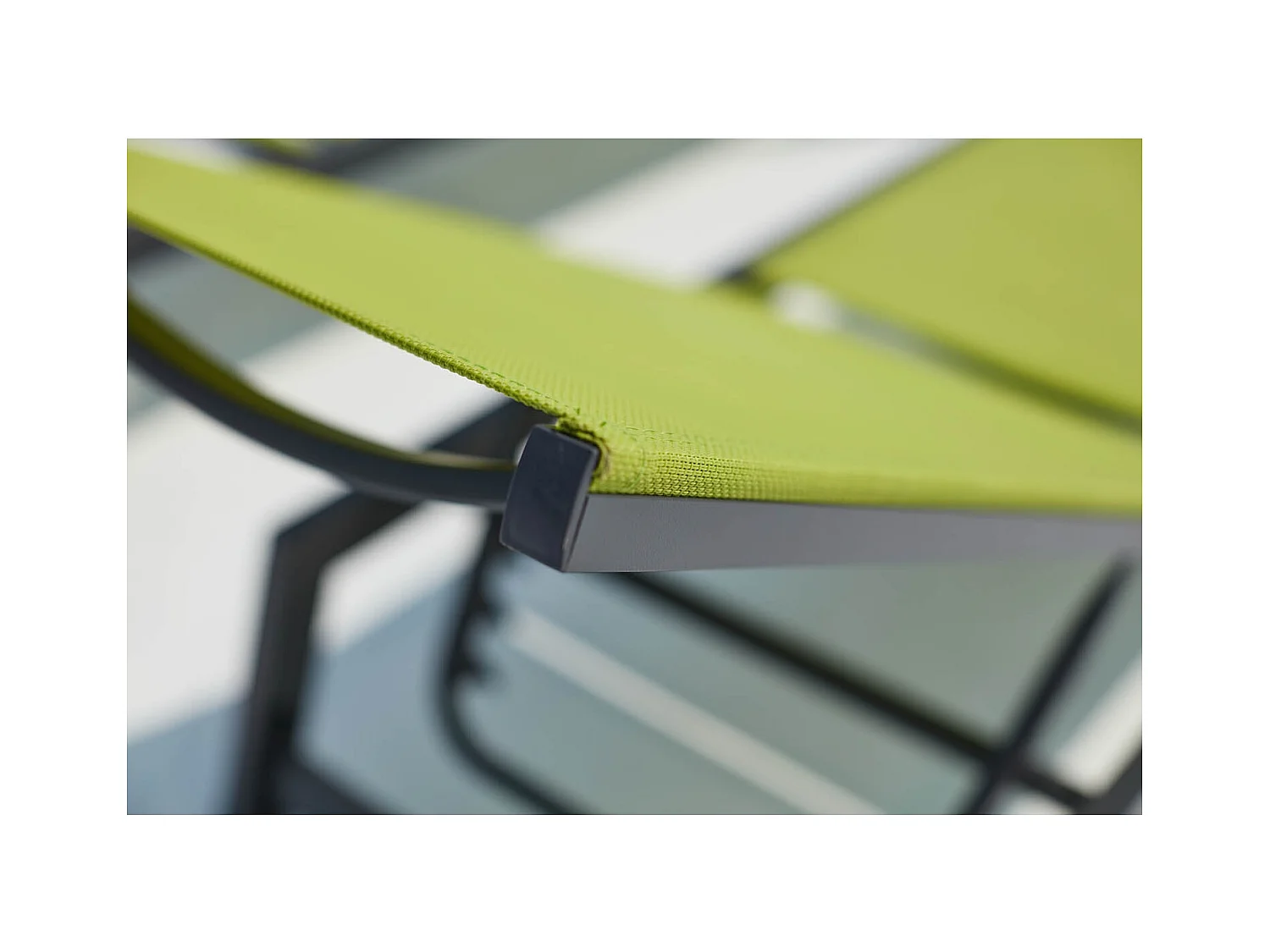 Set van 2 ligstoelen in donkergrijs & groen PRATO met wieltjes voor buiten