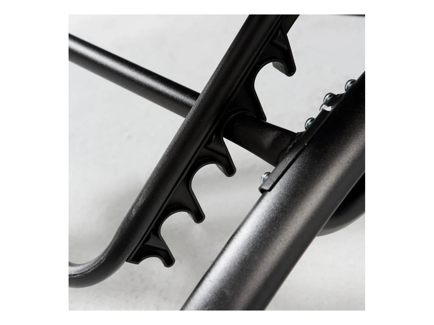 Set di 2 sdraio regolabili e impilabil nero LIMEA