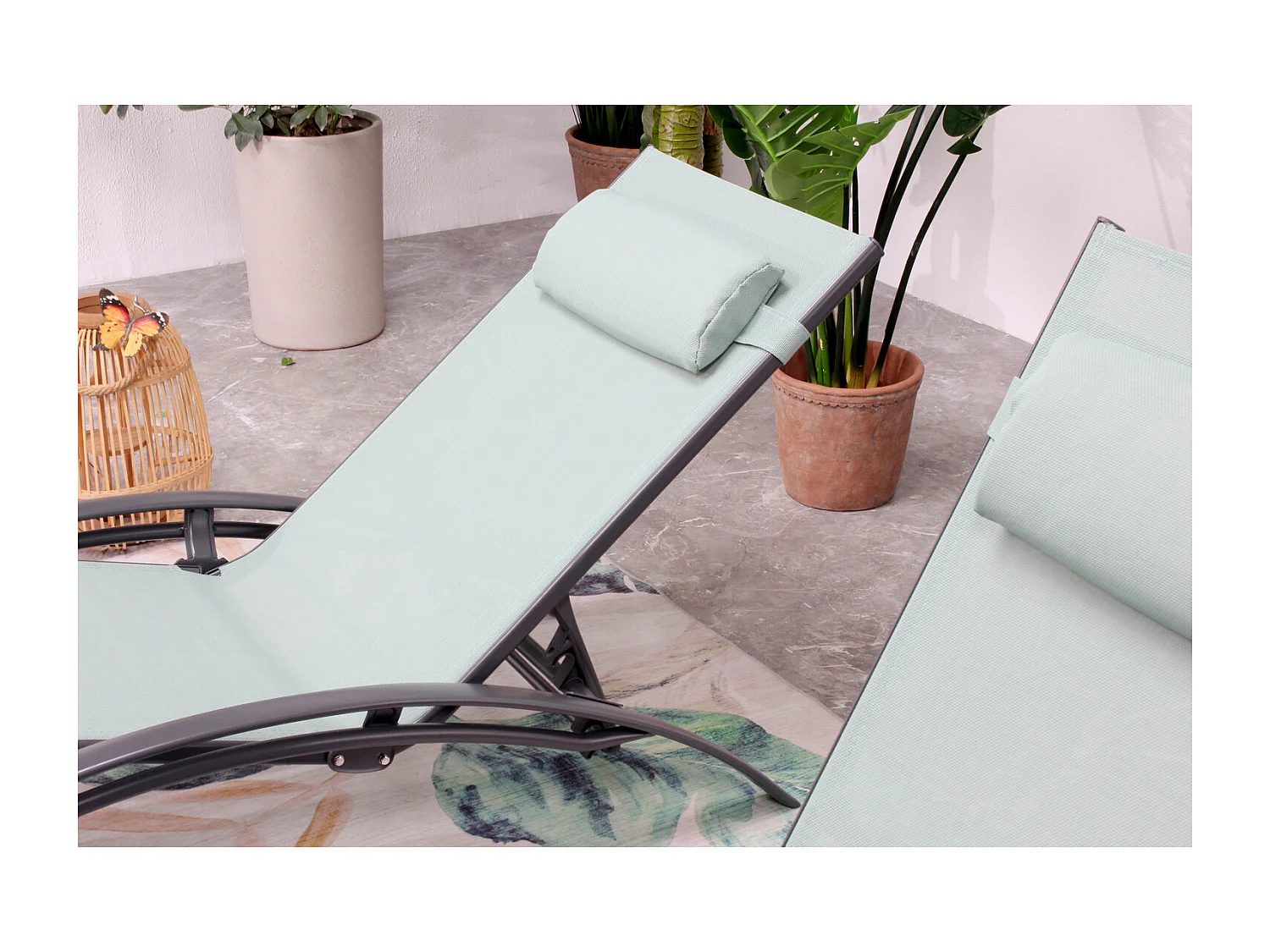 Bahia vert pastel x2 : Lot de 2 transats en aluminium et toile PVC