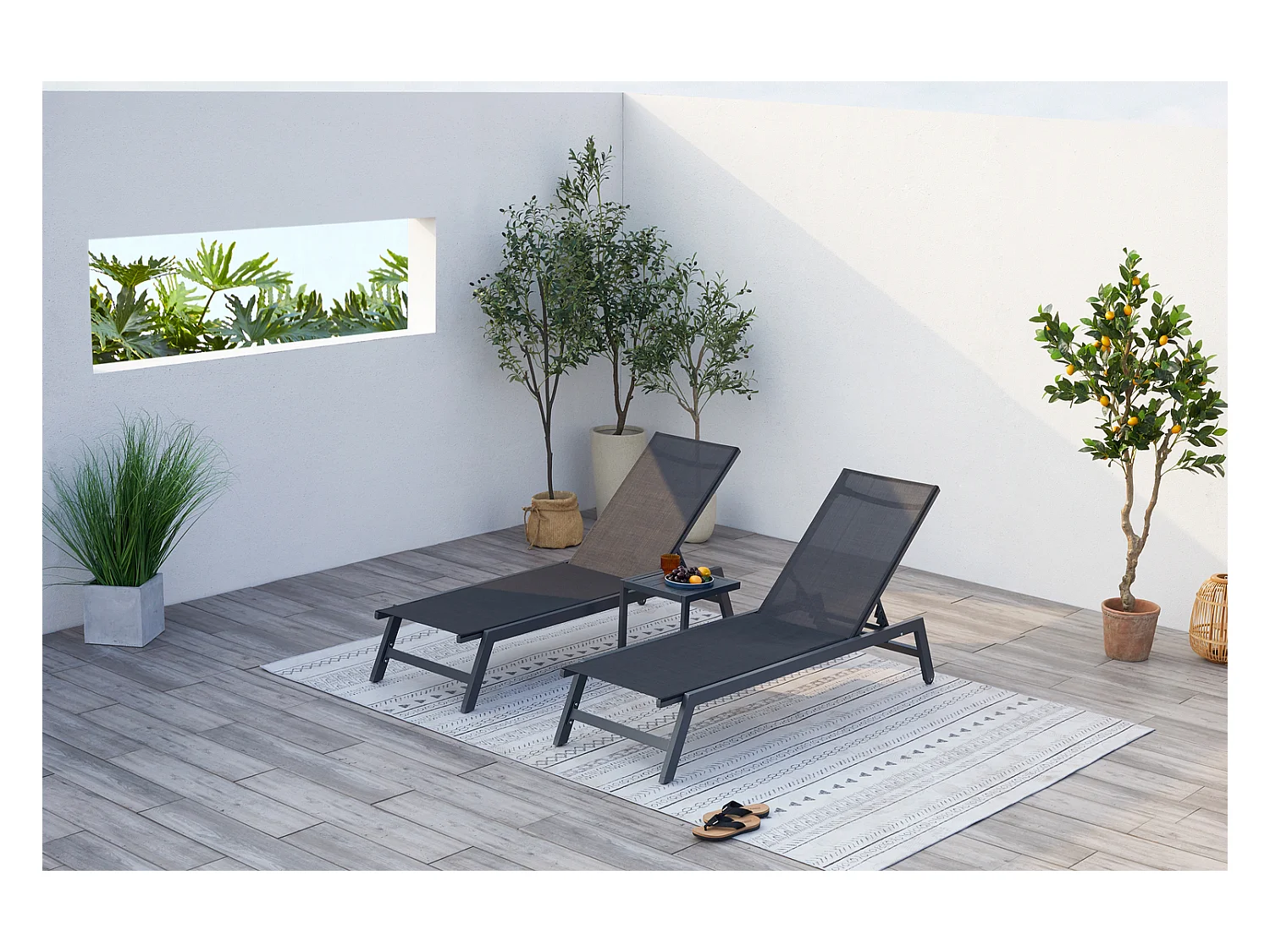 Lot de 2 transats et une table d'appoint noir PRATO