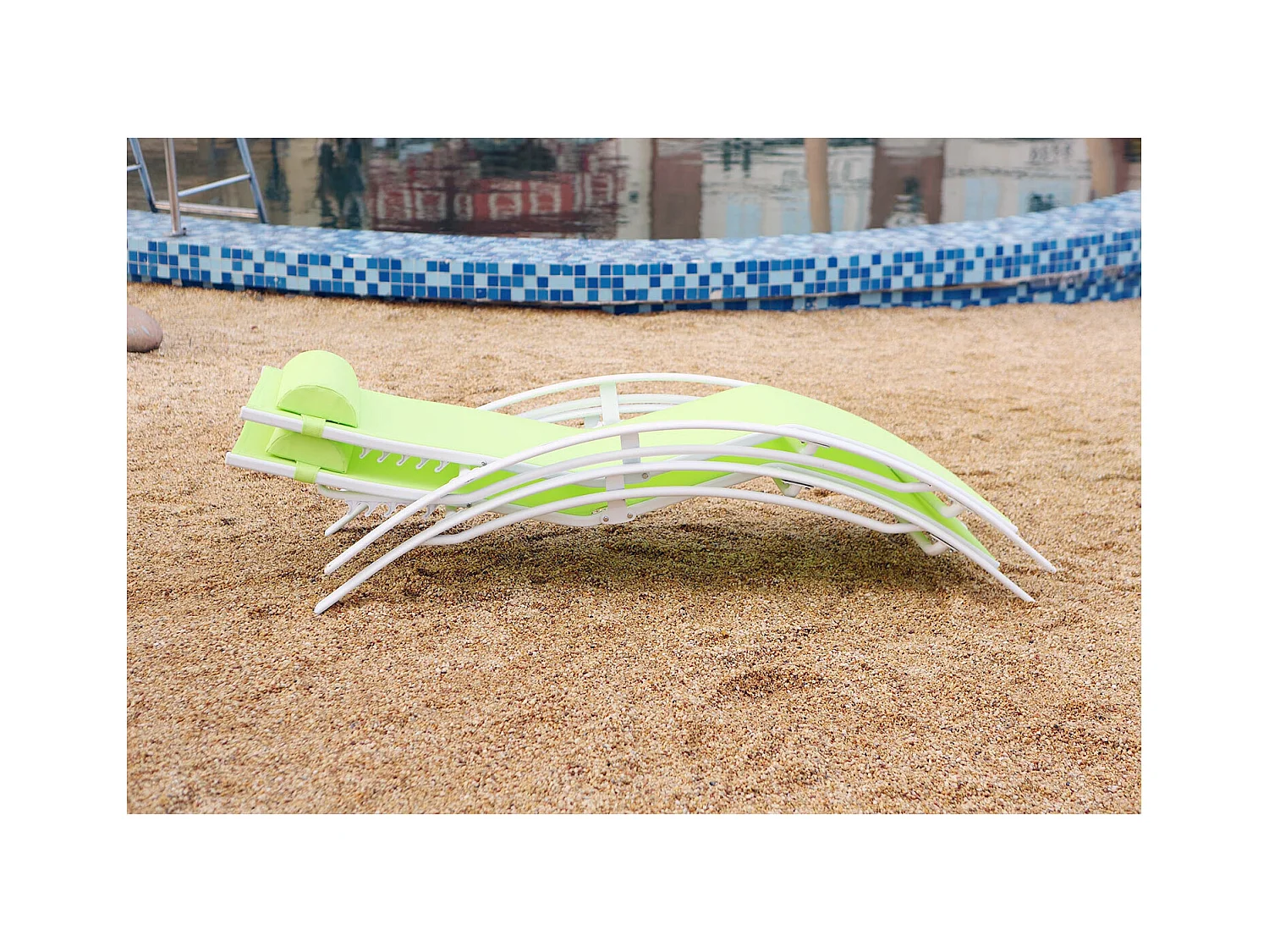 Set van 2 tuinzonnebedden groen/wit BAHIA van aluminium - Comfortabel en licht