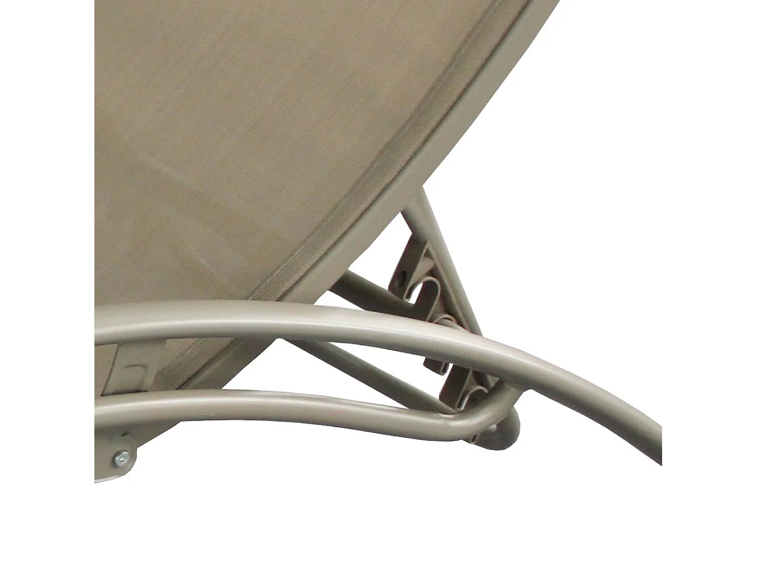 Transat ajustable et empilable avec pieds en acier capuccino LIMEA