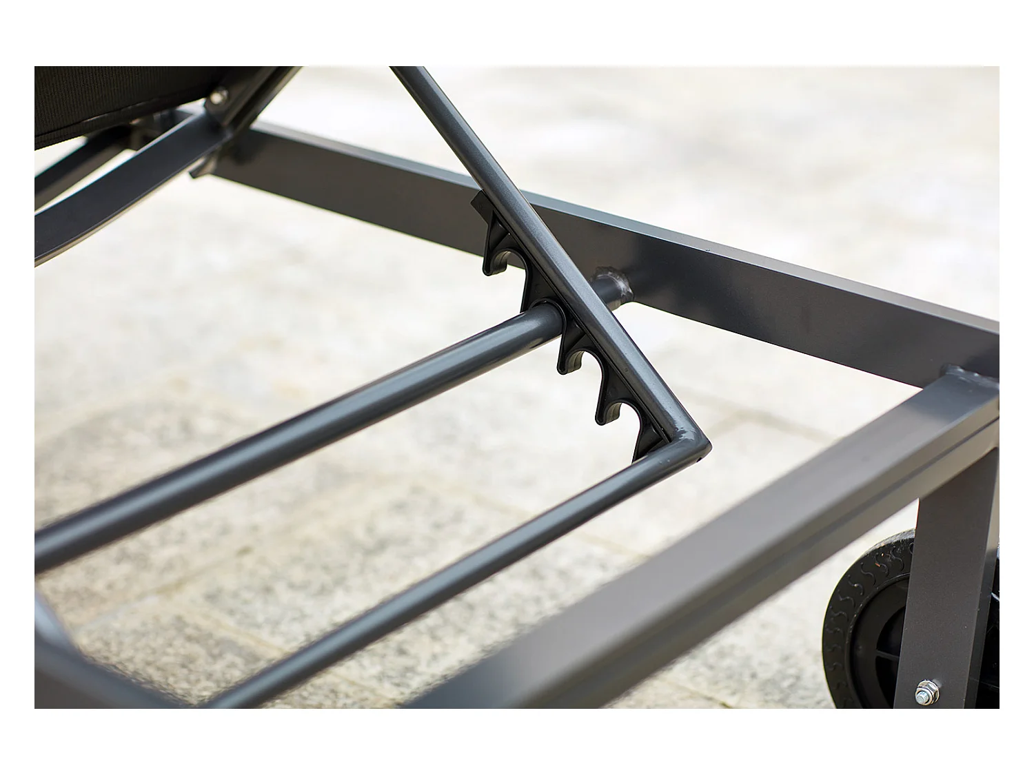 Juego de 2 tumbonas reclinables alu y textileno negro CUBA