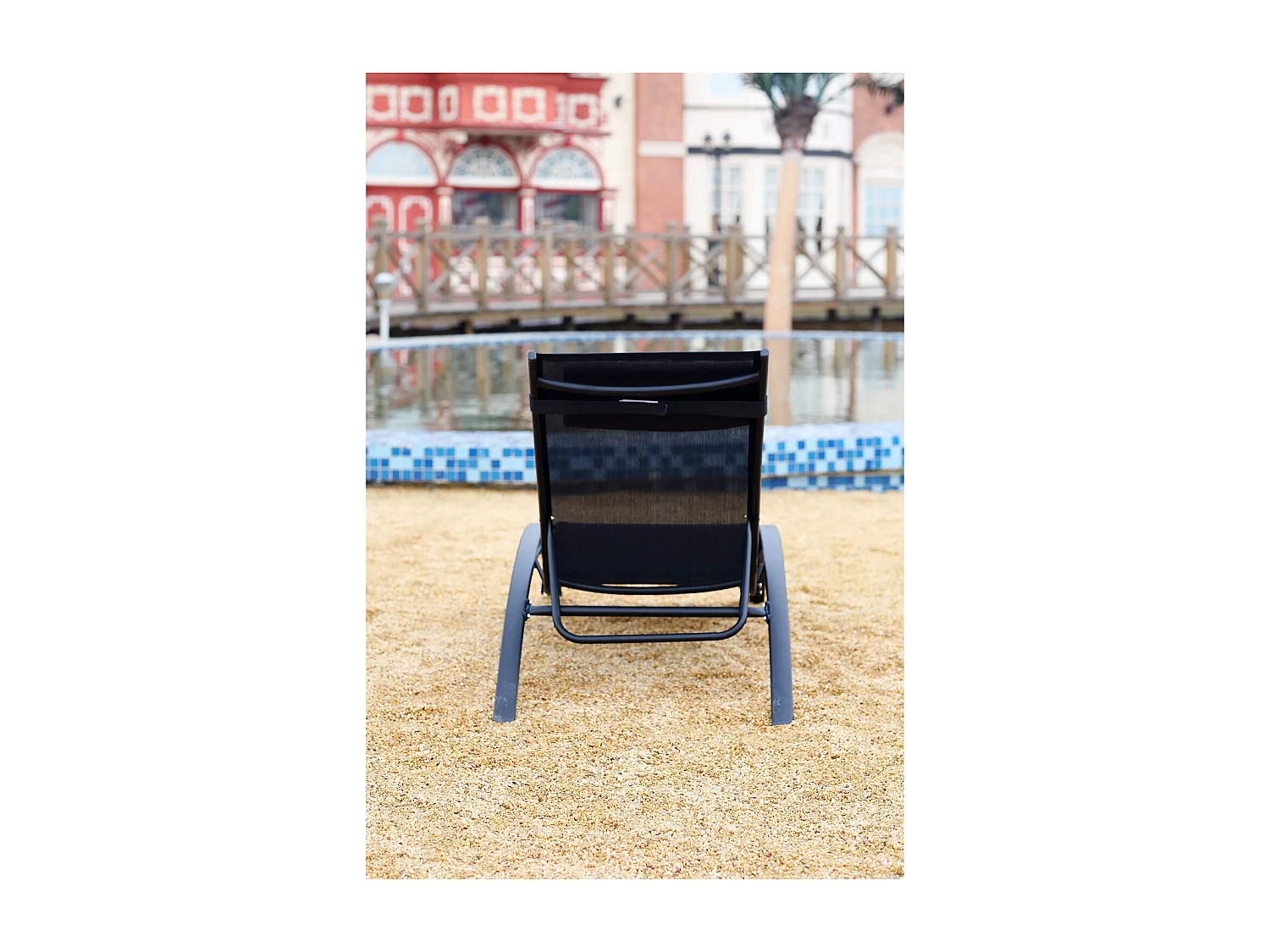 Transat empilable et ajustable en aluminium noir BAHIA