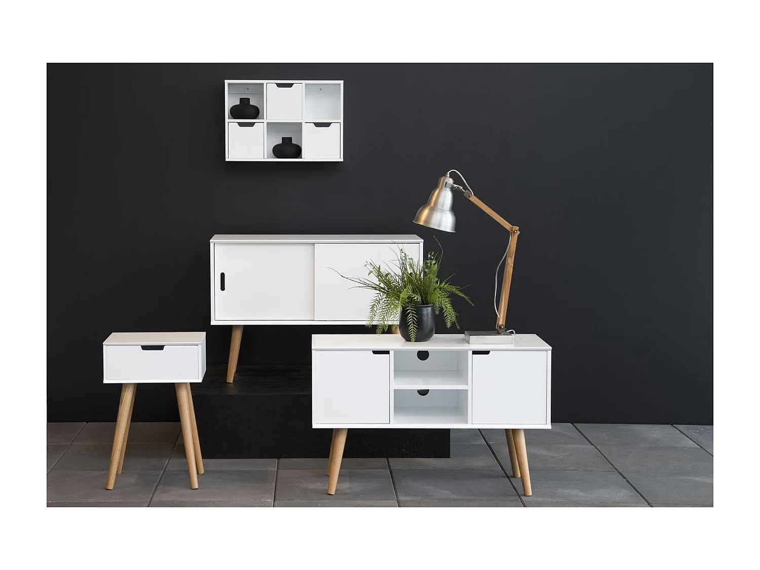 Buffet scandinave blanc avec 2 placards LOKKA