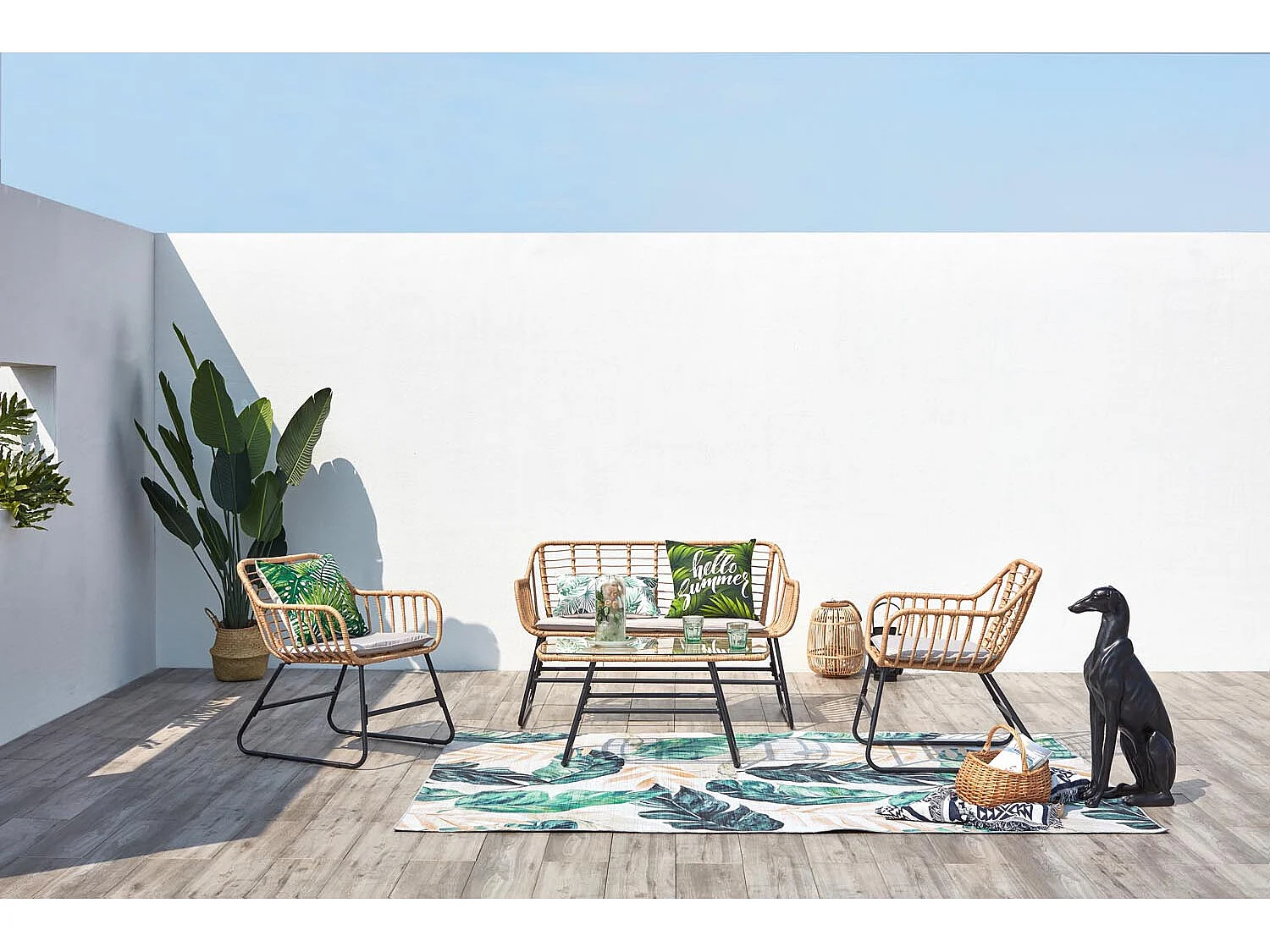 Salon de jardin 4 places en rotin et acier beige et noir PAREA