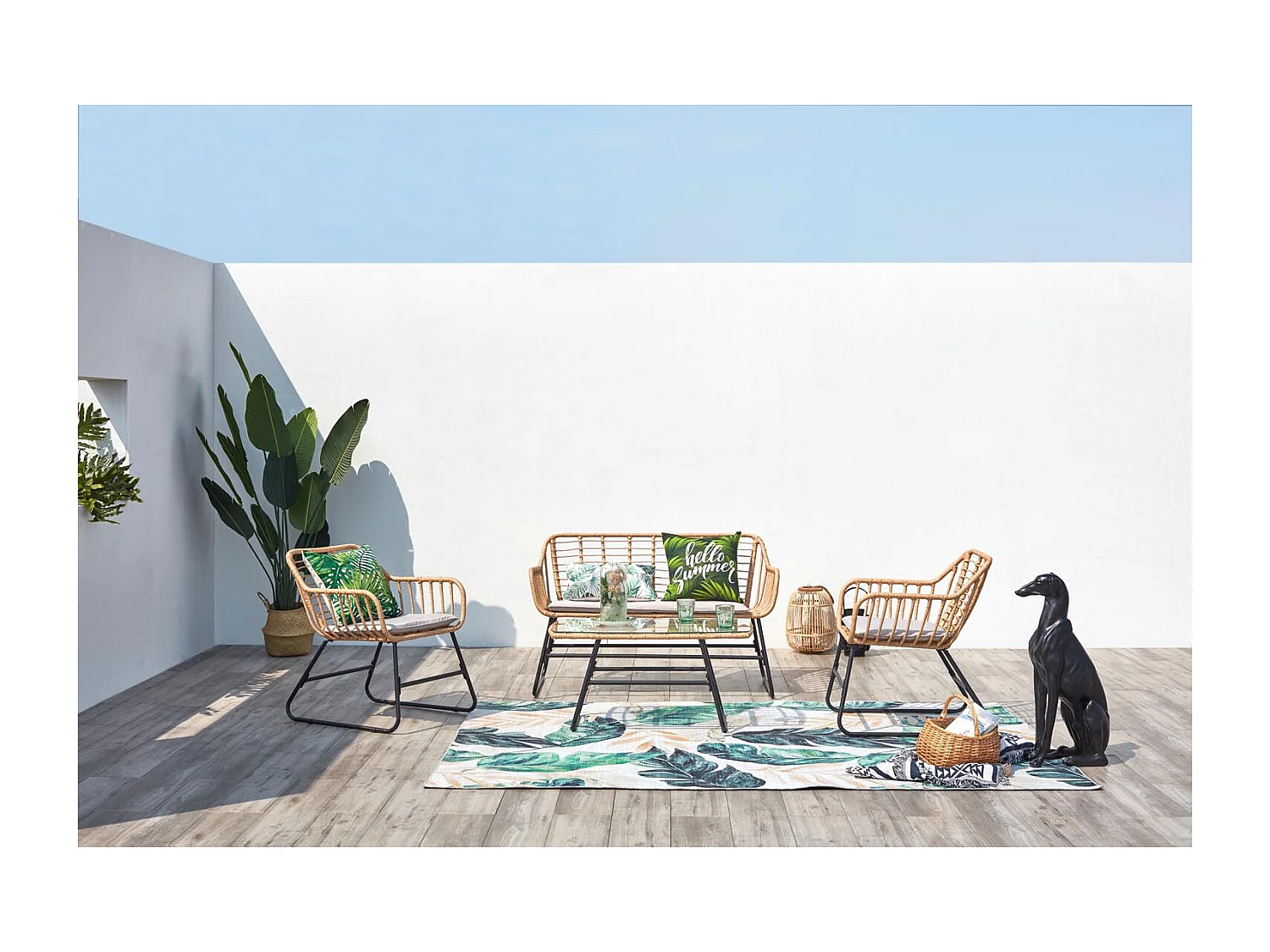 Salon de jardin 4 places en rotin et acier beige et noir PAREA