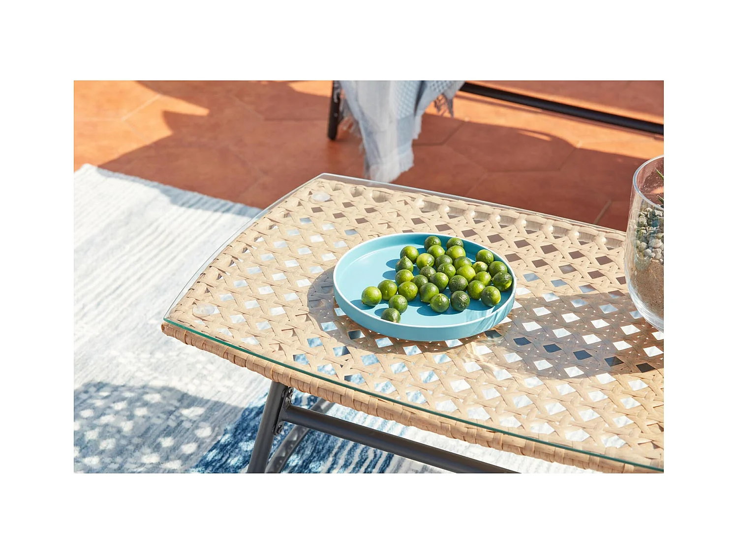 Salotto da giardino basso in resina GUAHANA