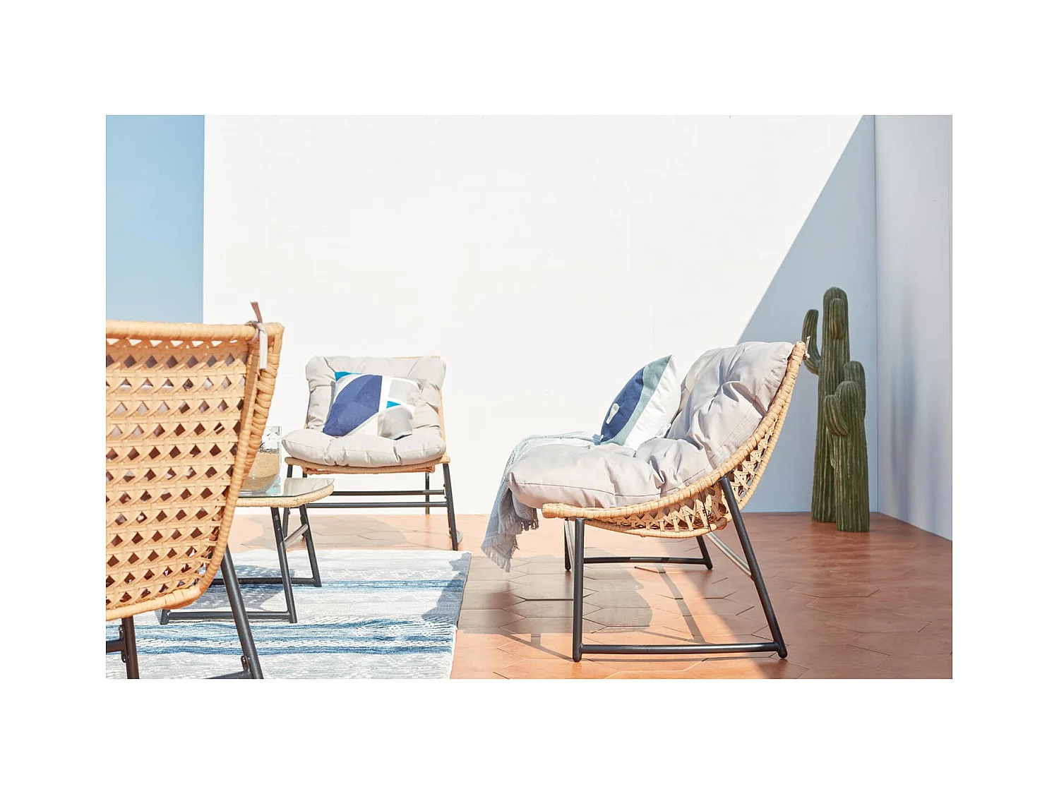 Salotto da giardino basso in resina GUAHANA