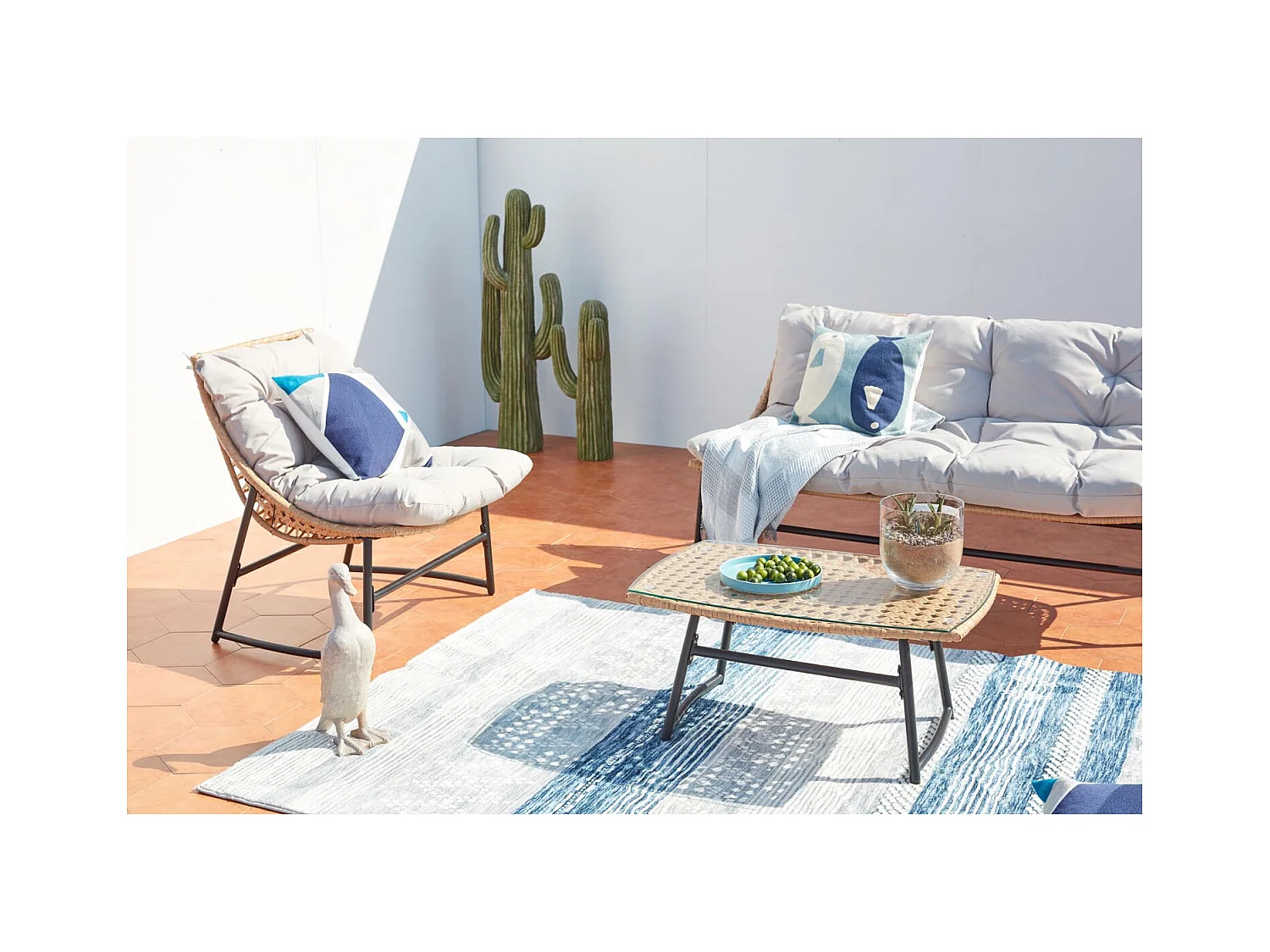 Salotto da giardino basso in resina GUAHANA