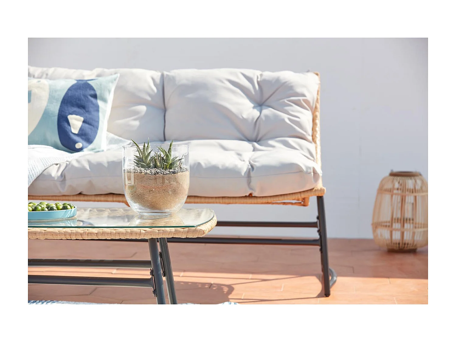 Salon de jardin bas 4 places en résine rotin & acier GUAHANA