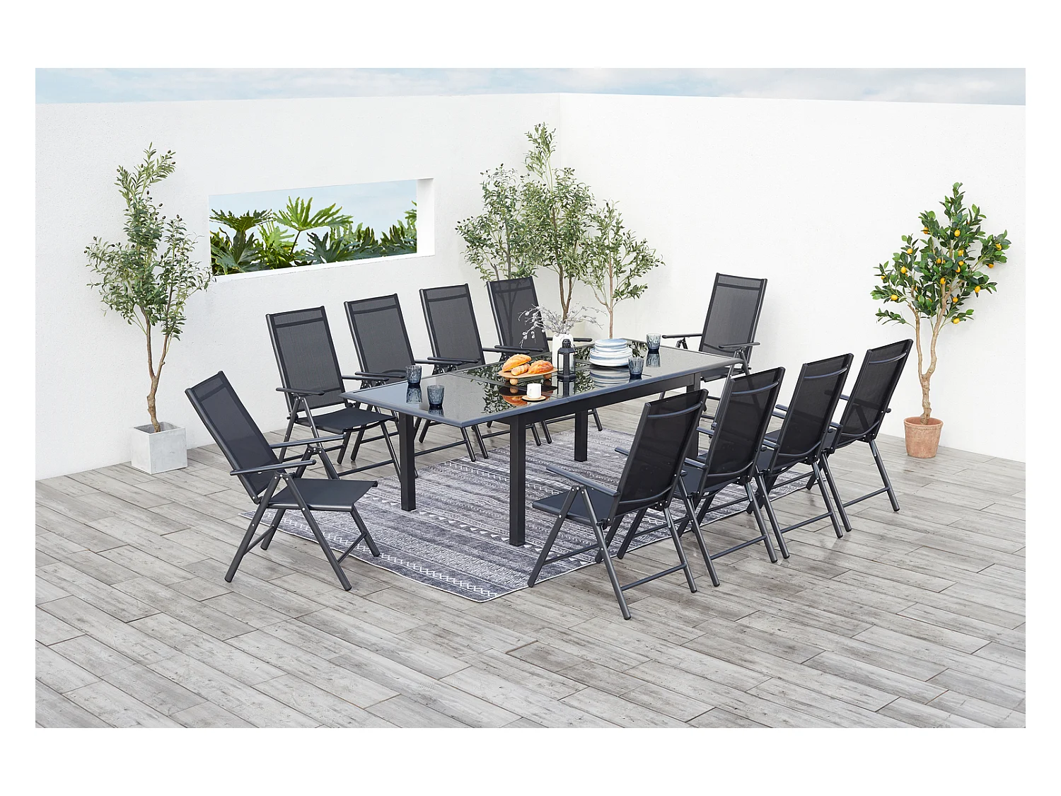 Table de jardin et 10 chaises en aluminium gris RAVENNE