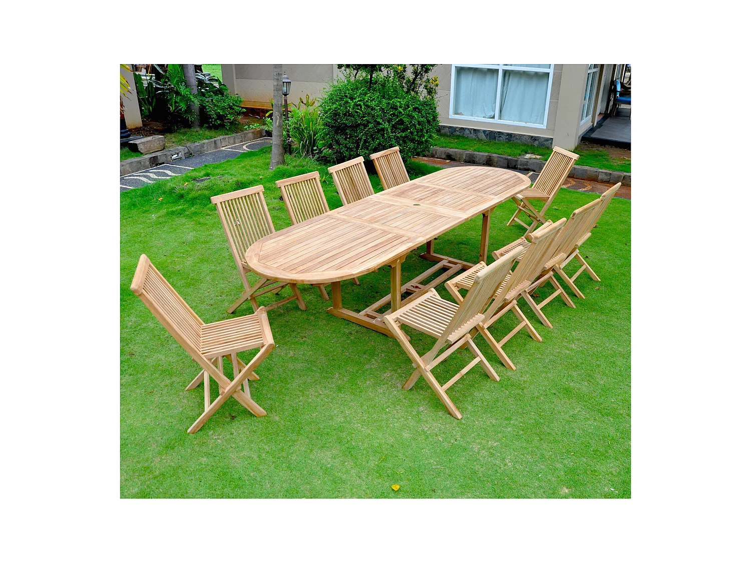 Salon de jardin Teck massif 10-12 personnes - Table ovale + 10 chaises KAJANG