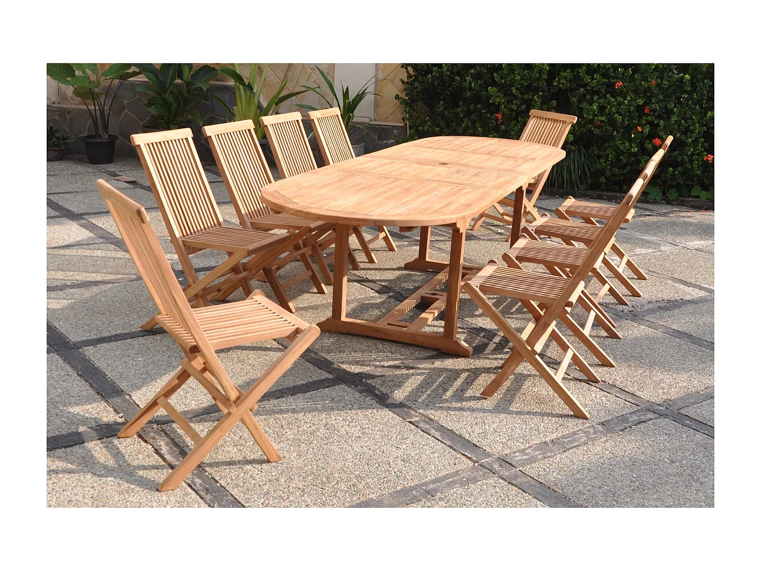 Salon de jardin Teck massif 10-12 personnes - Table ovale + 10 chaises KAJANG