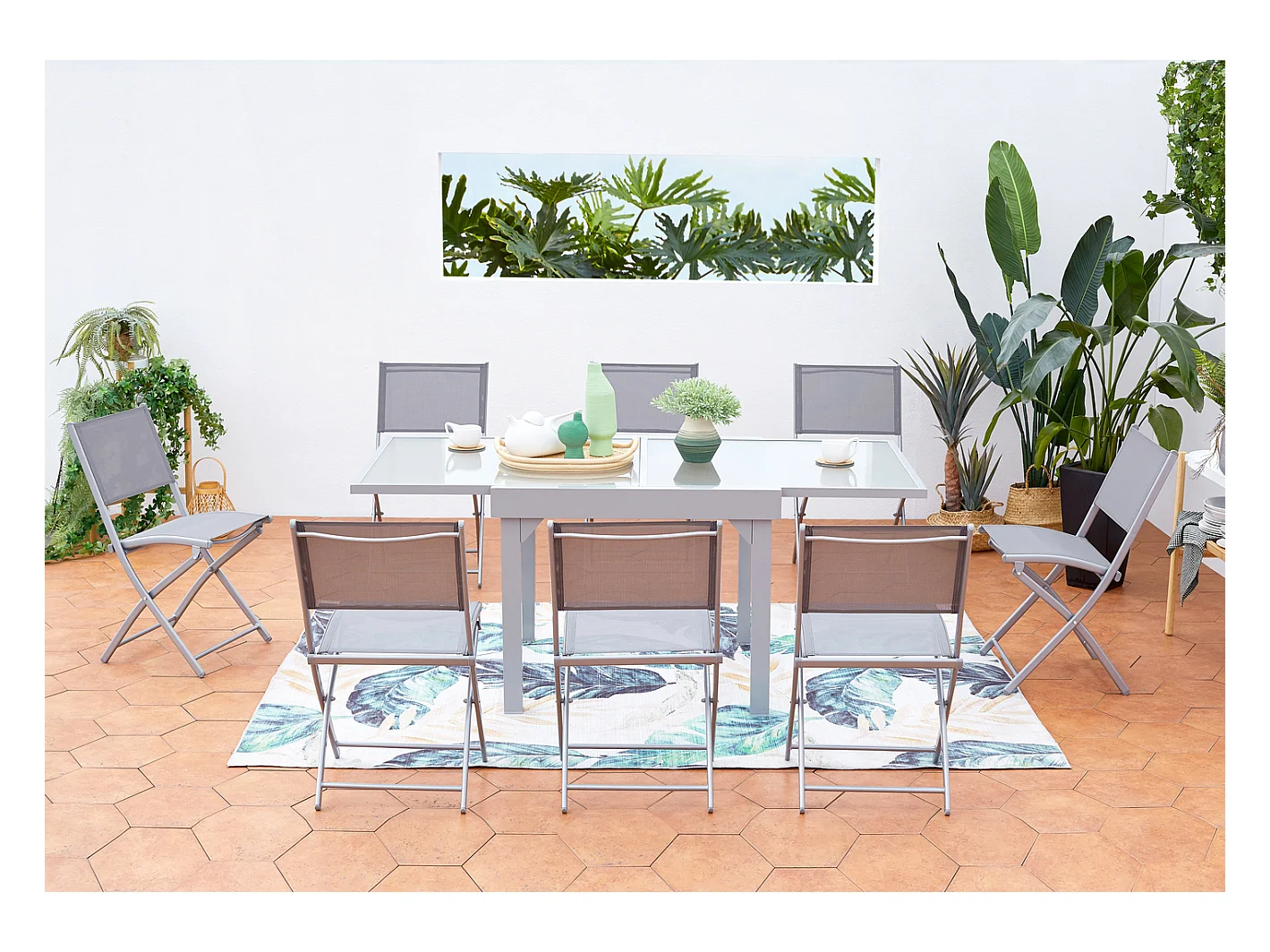 Uitbreidbare aluminium tuinset voor 8 personen + 8 stoelen Molvina