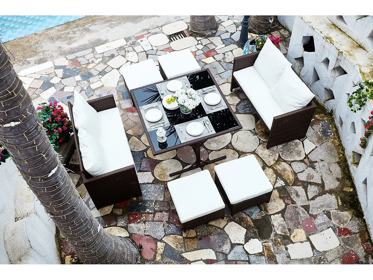 Salon de jardin encastrable 8 places en résine marron- blanc NOUMÉA