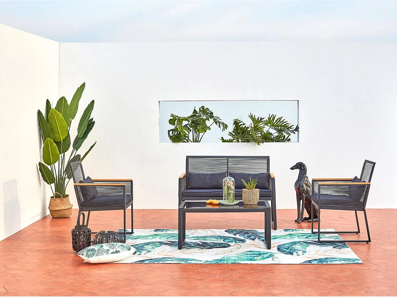 Salon jardin bas noir bois MIHATA