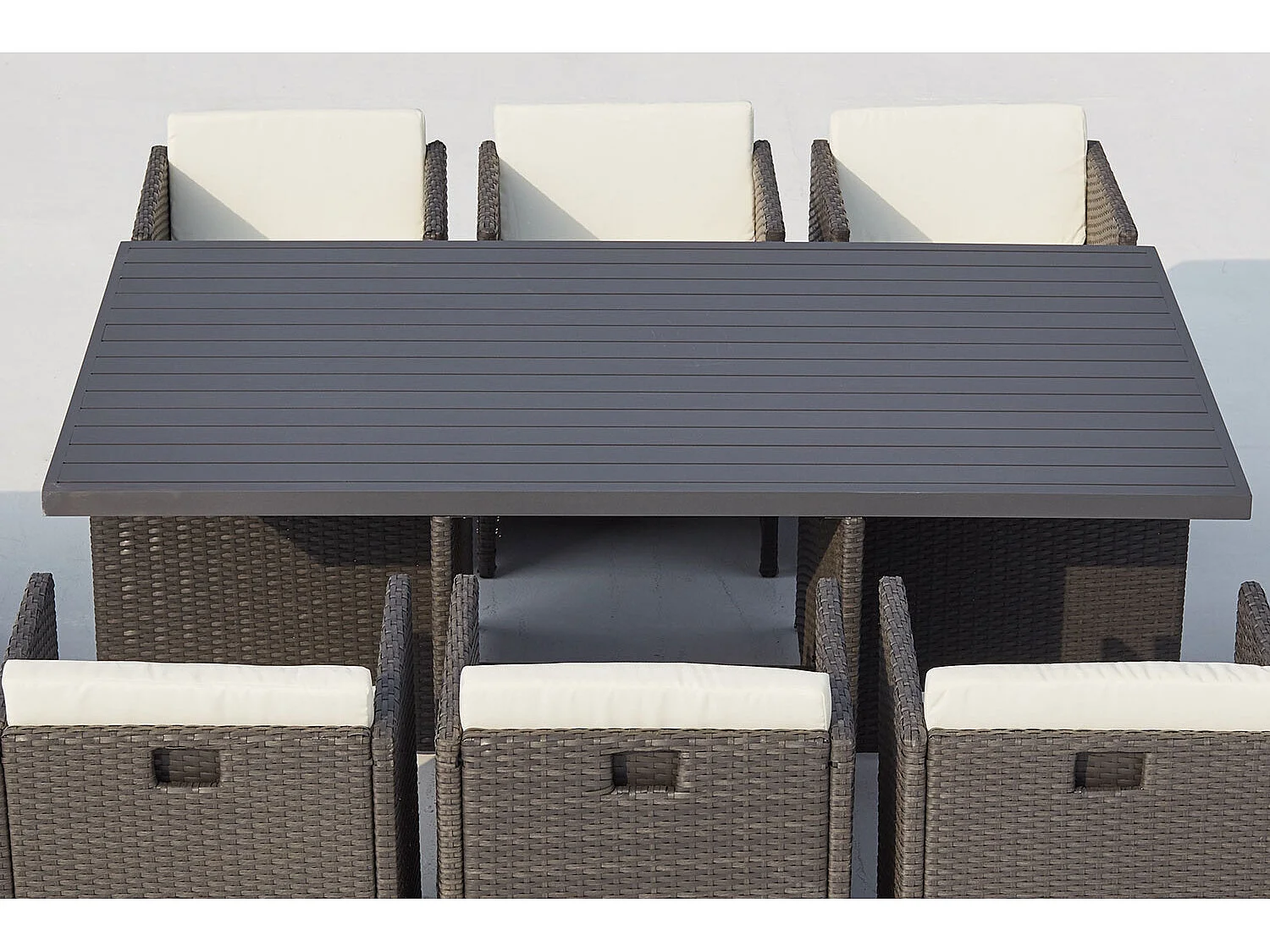 Table et chaise 10 places encastrables alu résine gris-blanc SUNSET