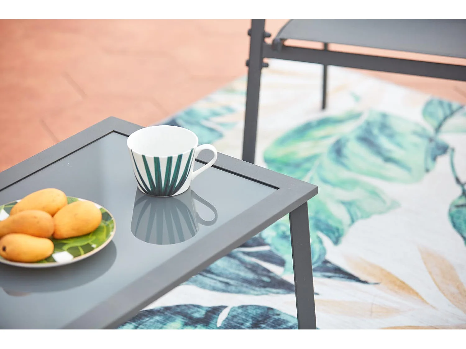 Salon jardin bas gris 4 places en acier ETIORA